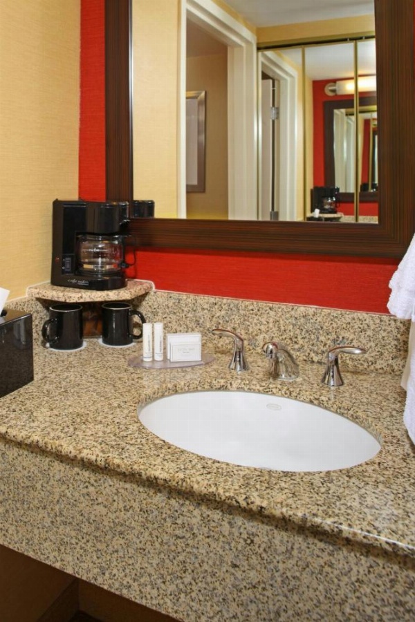 Courtyard by Marriott Baltimore Downtown/Inner Harbor image 20